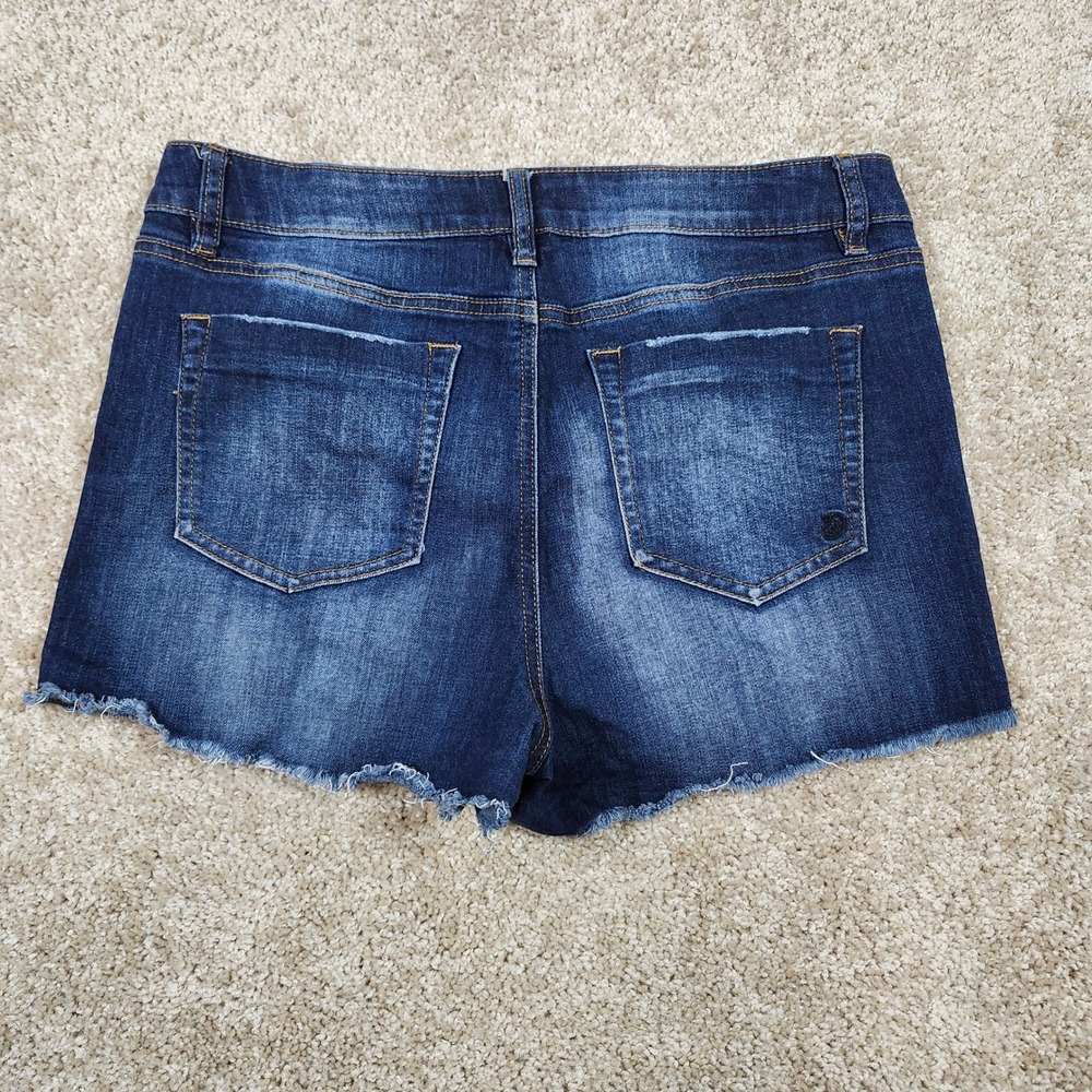 Indigo Rein Womens Dark Wash Distressed Raw Hem Denim Jean Shorts Size 13/30 - Picture 4 of 7